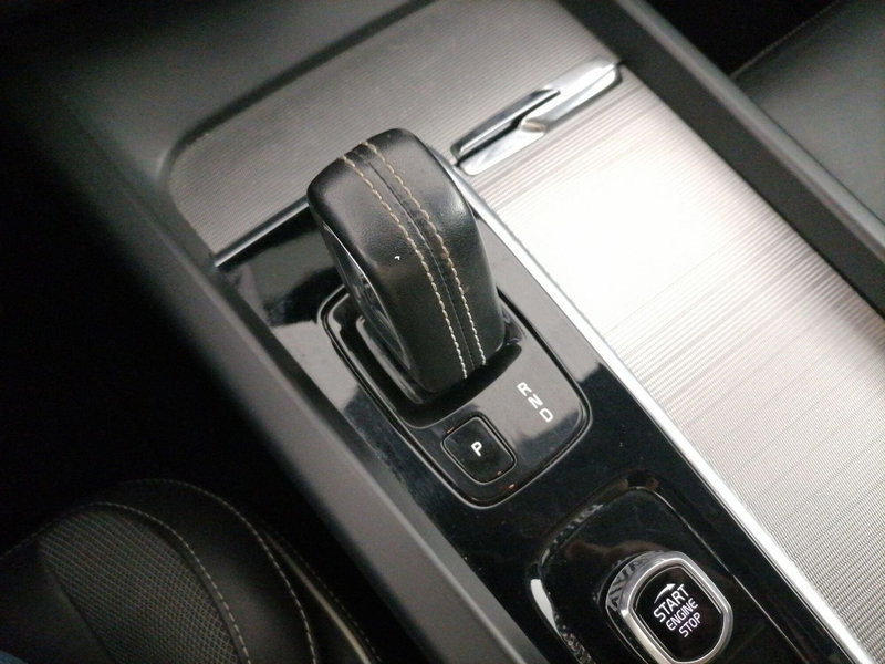 Volvo XC60 usata a Roma (14)