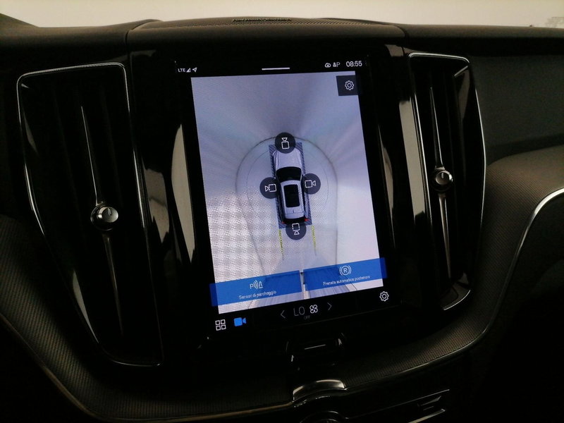 Volvo XC60 usata a Roma (16)