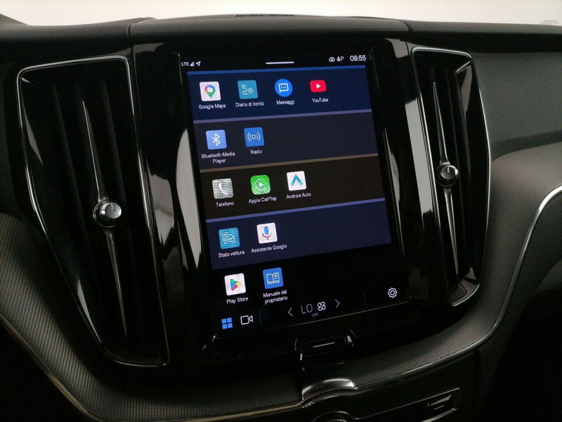 Volvo XC60 usata a Roma (19)