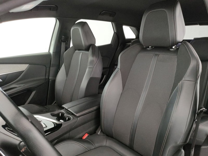 Peugeot 3008 usata a Caserta (18)