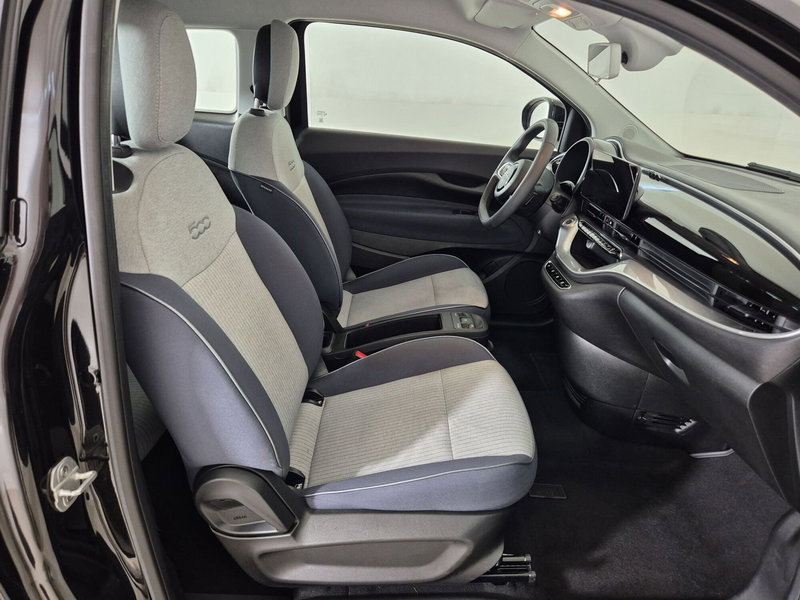 Fiat 500 Cabrio usata a Torino (10)