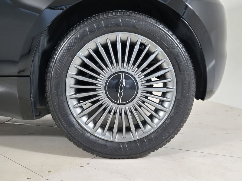 Fiat 500 Cabrio usata a Torino (14)