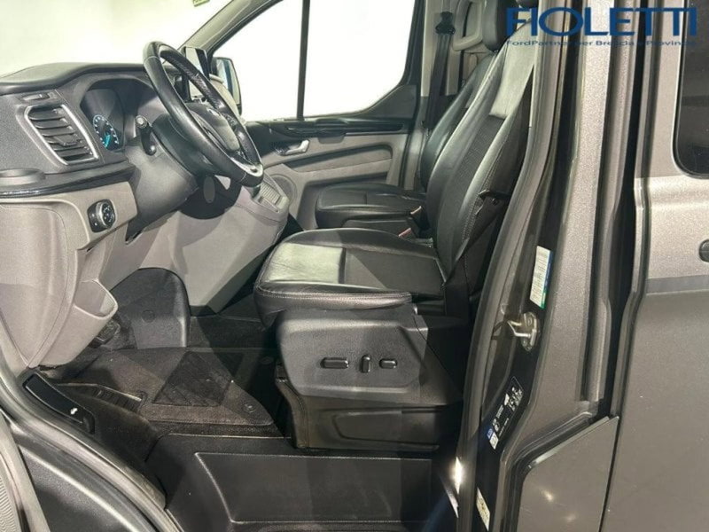 Ford Tourneo Custom usata a Brescia (9)