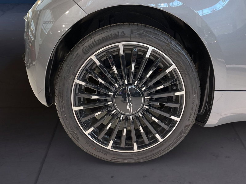 Fiat 500 Cabrio usata a Torino (7)