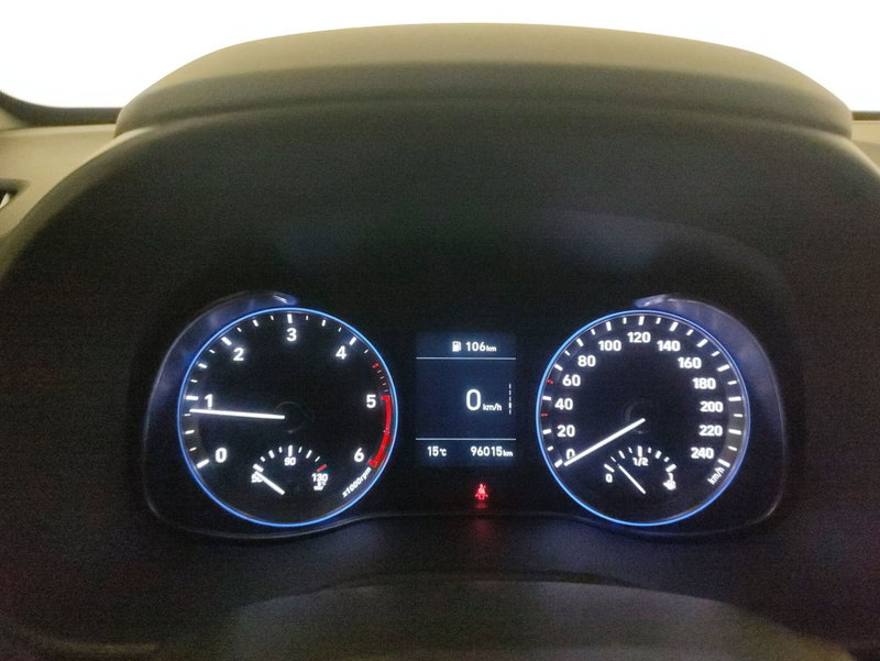 Hyundai Kona usata a Alessandria (15)