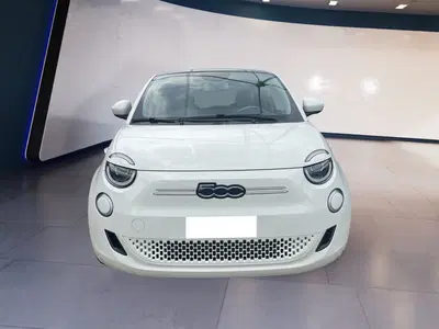 Fiat 500 Cabrio 42 kWh La Prima del 2023 usata a Torino