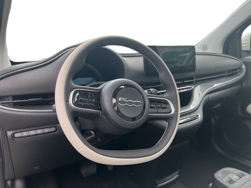 Fiat 500 Cabrio usata a Torino (10)