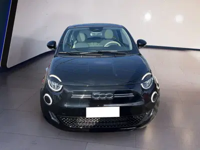 Fiat 500 Cabrio 42 kWh La Prima del 2024 usata a Torino