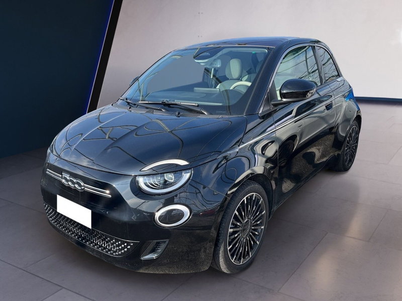 Fiat 500 Cabrio usata a Torino (2)