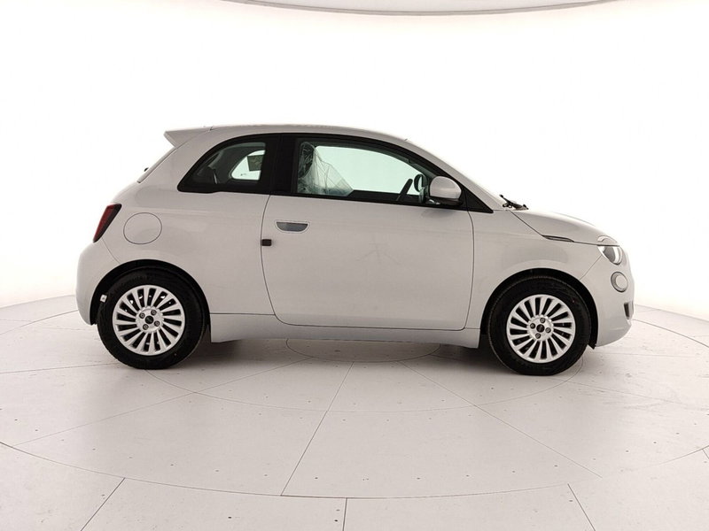 Fiat 500 Cabrio nuova a Caserta (7)