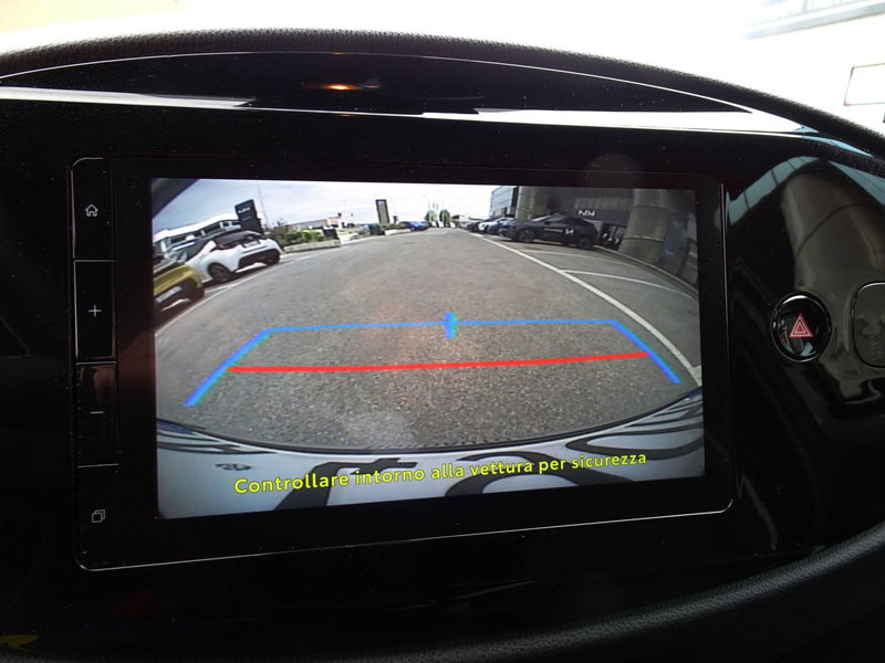 Toyota Aygo X usata a Treviso (14)