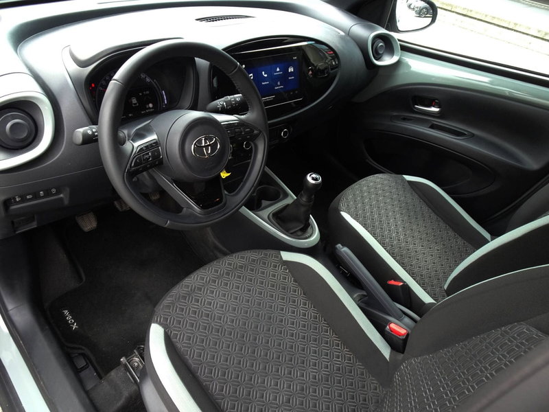 Toyota Aygo X usata a Treviso (6)