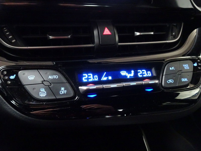 Toyota Toyota C-HR usata a Treviso (17)