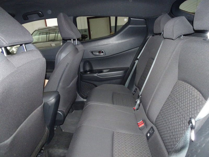 Toyota Toyota C-HR usata a Treviso (8)