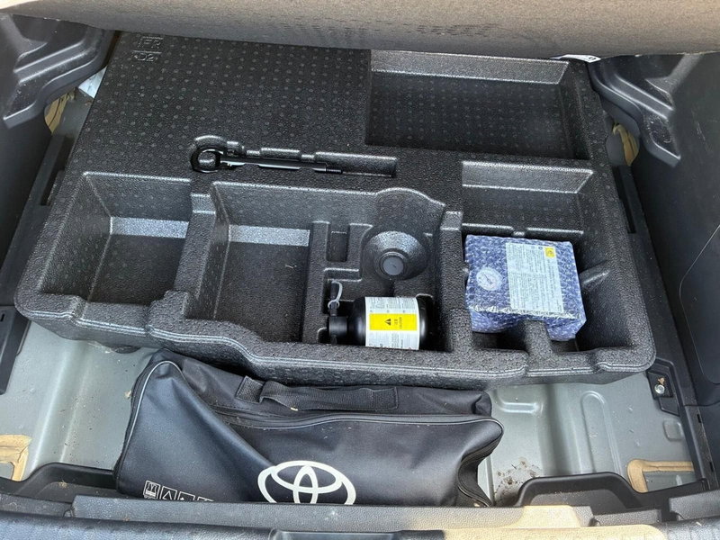 Toyota Yaris Cross usata a Prato (12)