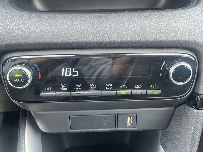 Toyota Yaris usata a Ragusa (14)