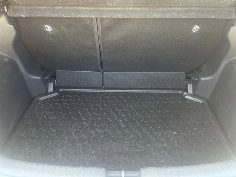 Toyota Yaris usata a Ragusa (6)