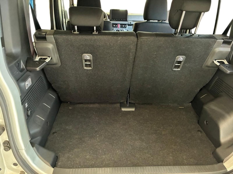 Suzuki Jimny nuova a Prato (11)