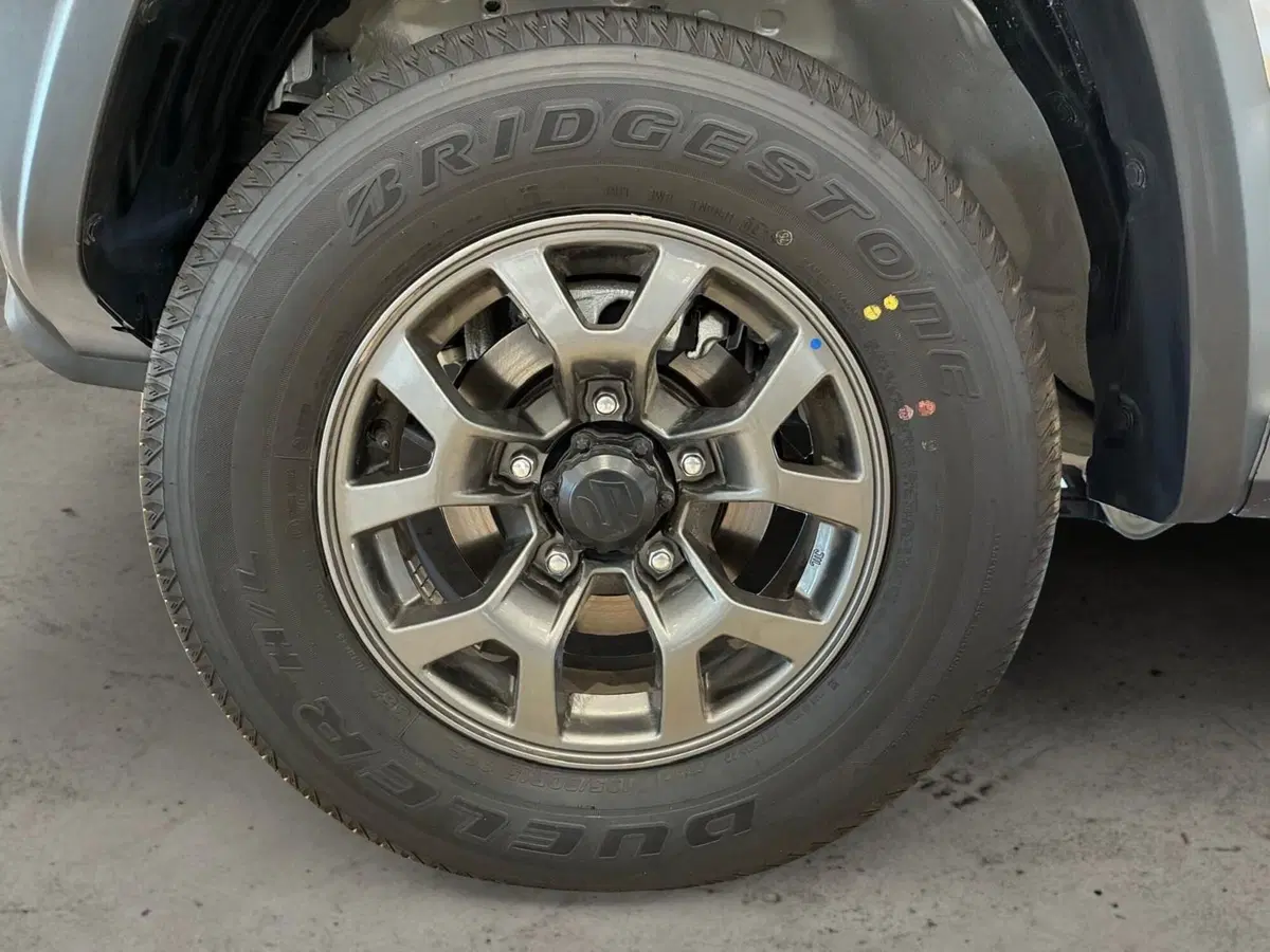 Suzuki Jimny nuova a Prato (6)