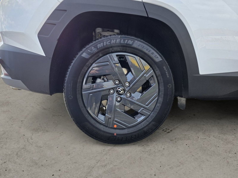 Hyundai Tucson nuova a Pistoia (14)