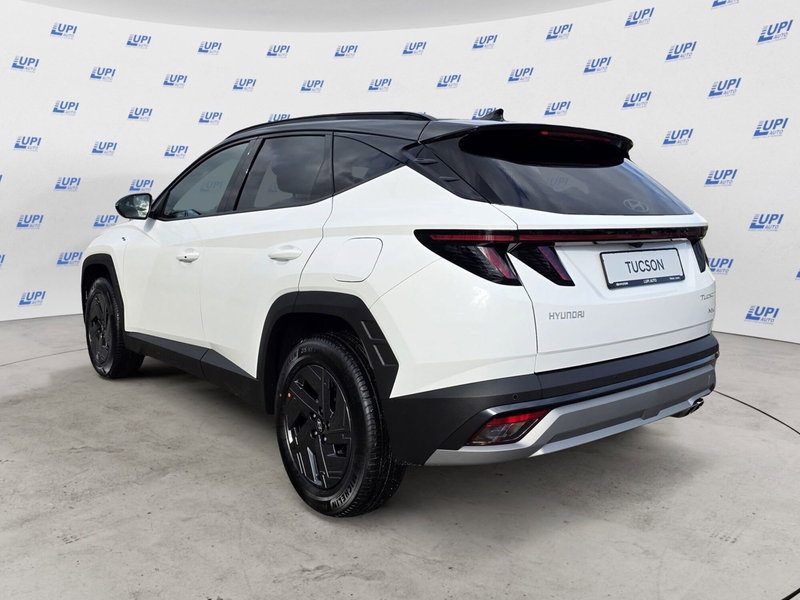 Hyundai Tucson nuova a Pistoia (6)