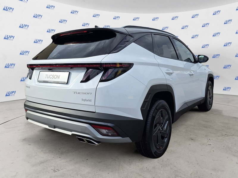 Hyundai Tucson nuova a Pistoia (7)