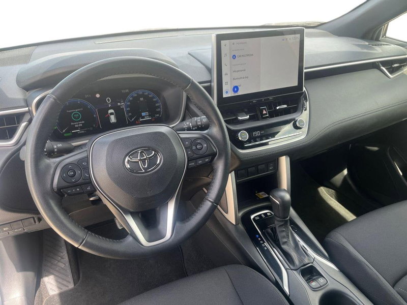 Toyota Corolla Cross Hybrid usata a Ragusa (8)