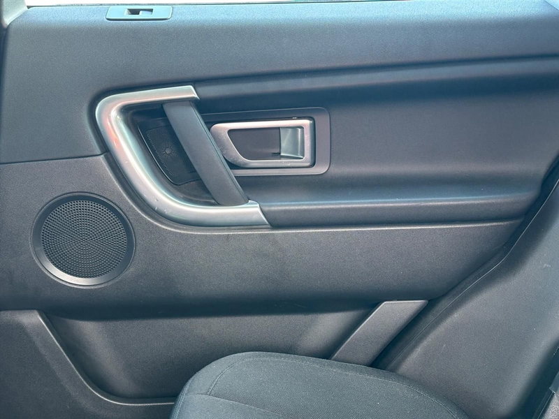 Land Rover Discovery Sport usata a Pistoia (12)