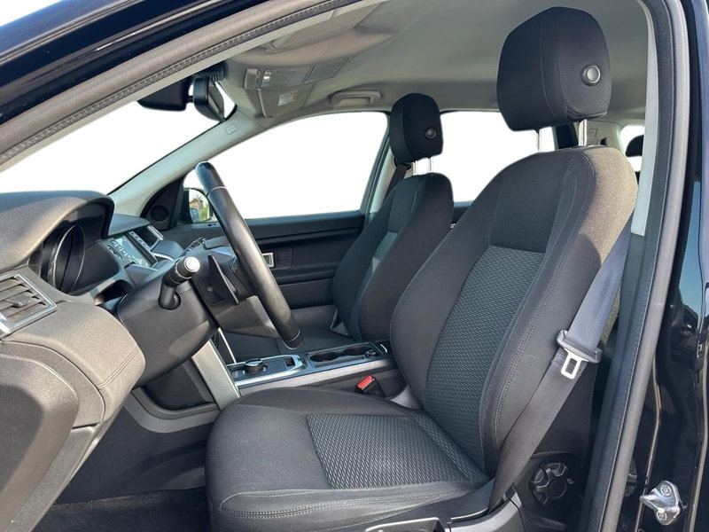 Land Rover Discovery Sport usata a Pistoia (8)