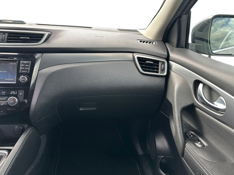 Nissan Qashqai usata a Pistoia (13)