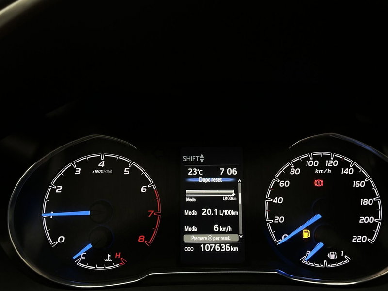 Toyota Yaris usata a Milano (12)