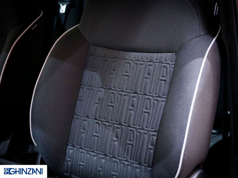 Fiat 500 Cabrio nuova a Bergamo (11)