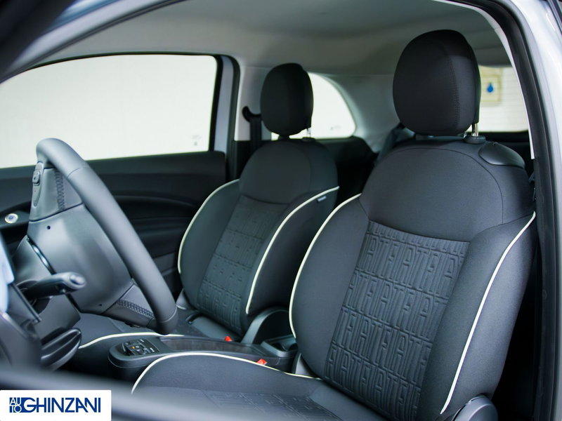 Fiat 500 Cabrio nuova a Bergamo (10)