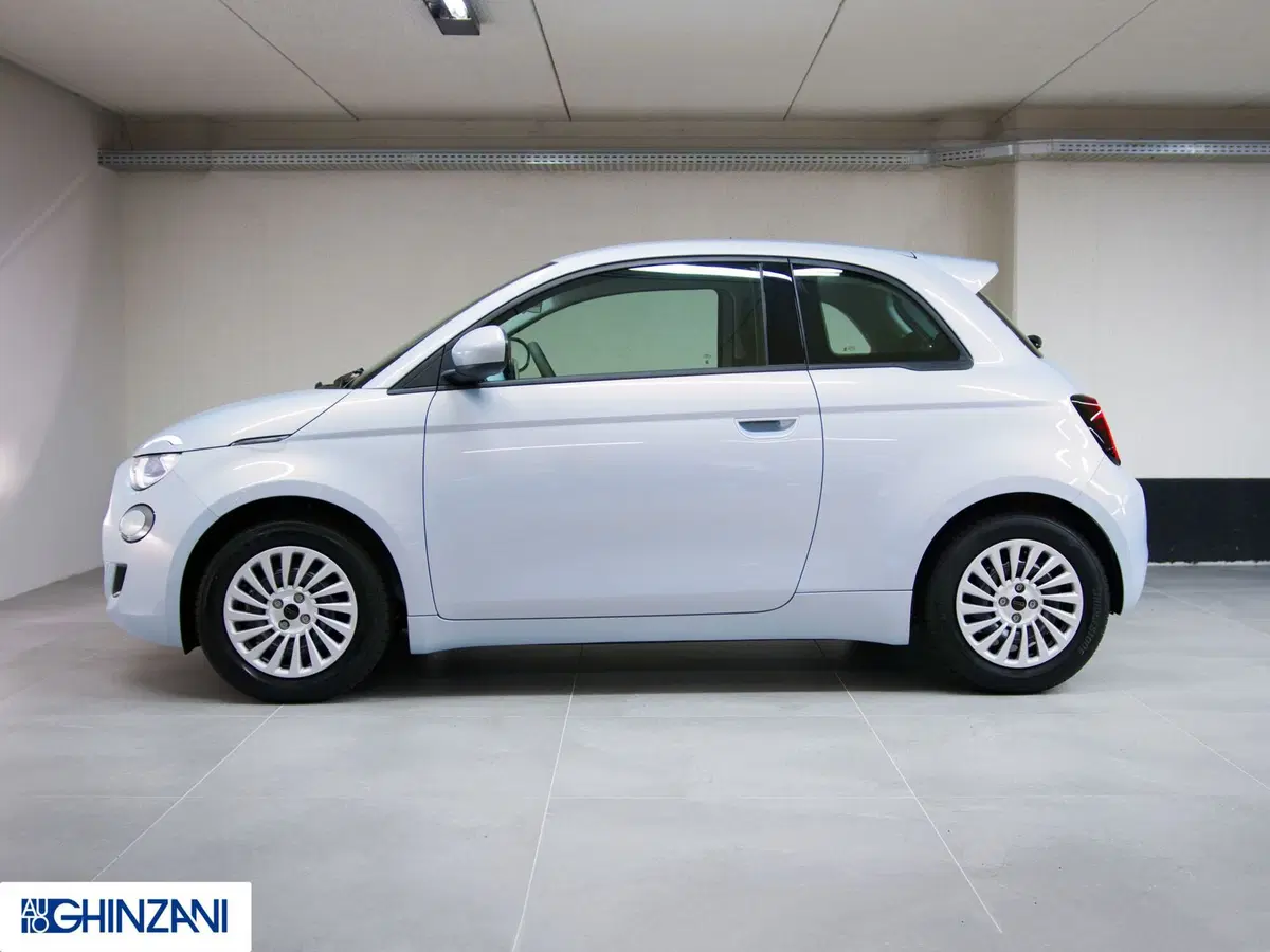 Fiat 500 Cabrio nuova a Bergamo (4)