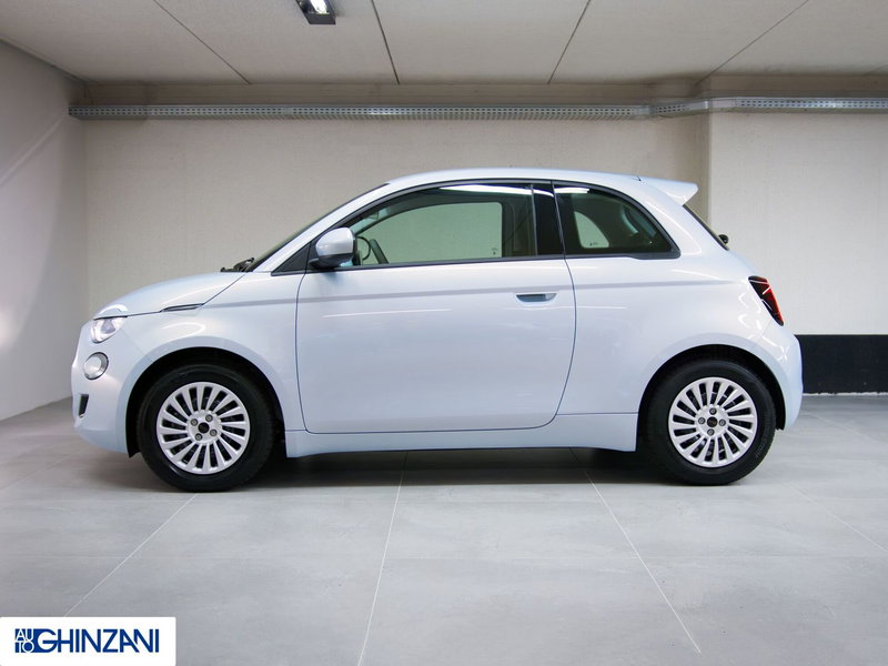Fiat 500 Cabrio nuova a Bergamo (4)