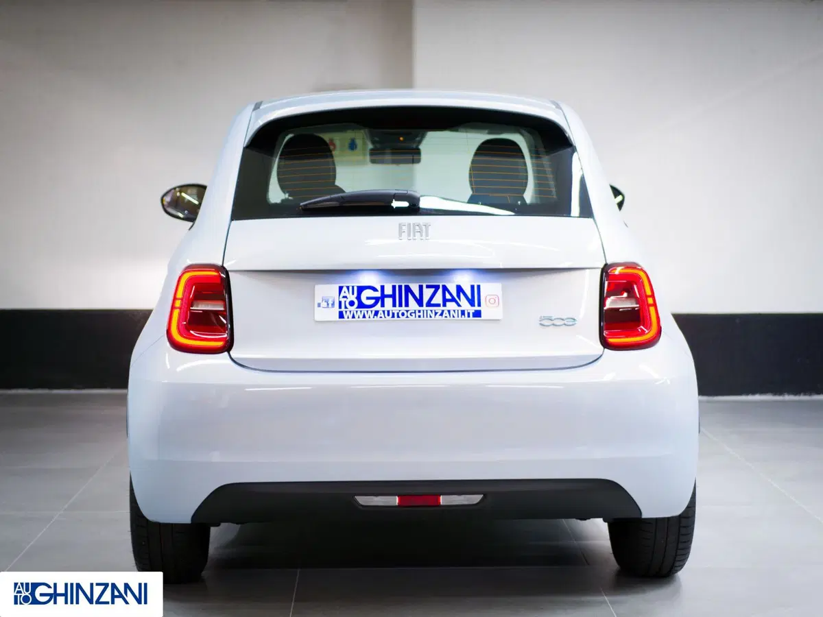 Fiat 500 Cabrio nuova a Bergamo (5)