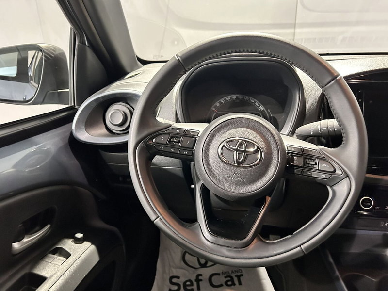 Toyota Aygo X usata a Milano (10)