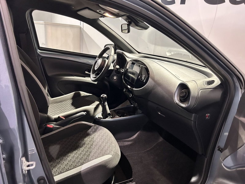 Toyota Aygo X usata a Milano (6)