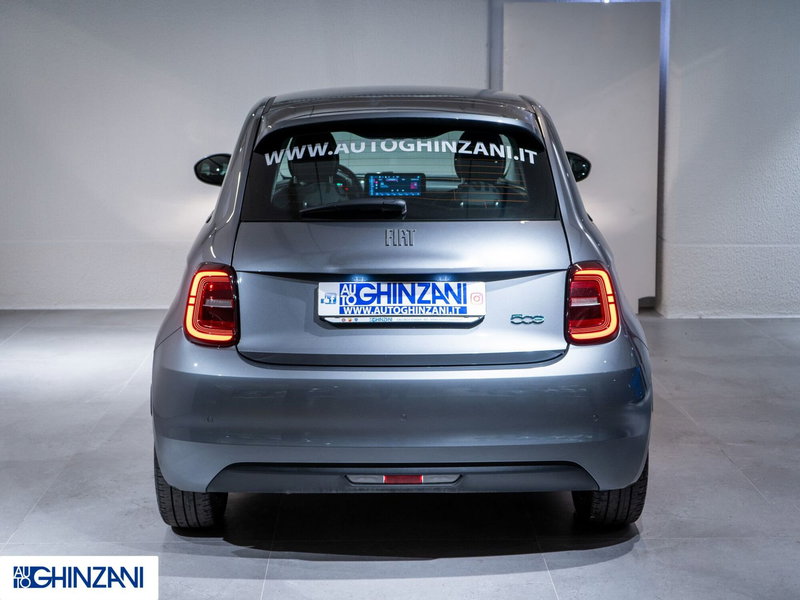 Fiat 500 Cabrio nuova a Bergamo (5)