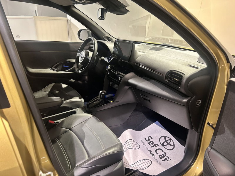 Toyota Yaris Cross usata a Milano (7)