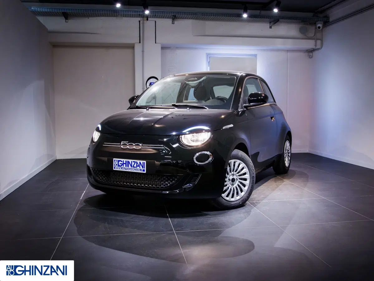 Fiat 500 Cabrio nuova a Bergamo (2)
