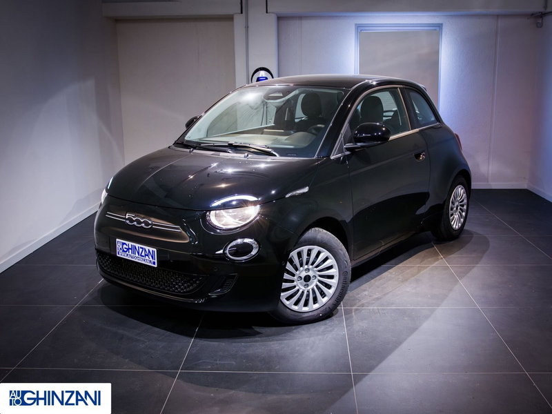 Fiat 500 Cabrio nuova a Bergamo (3)
