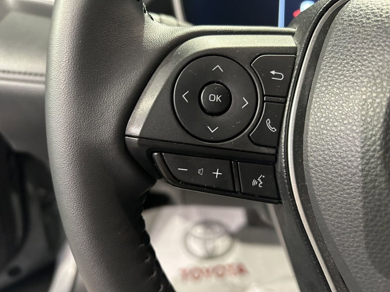 Toyota Corolla Cross Hybrid usata a Milano (17)