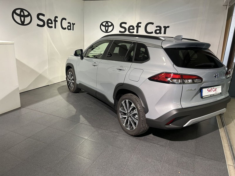 Toyota Corolla Cross Hybrid usata a Milano (6)
