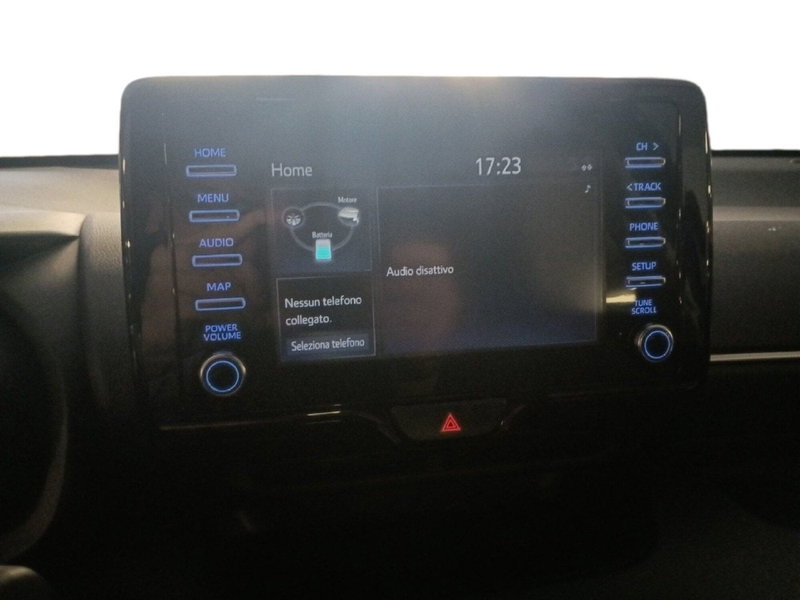 Toyota Yaris usata a Milano (16)