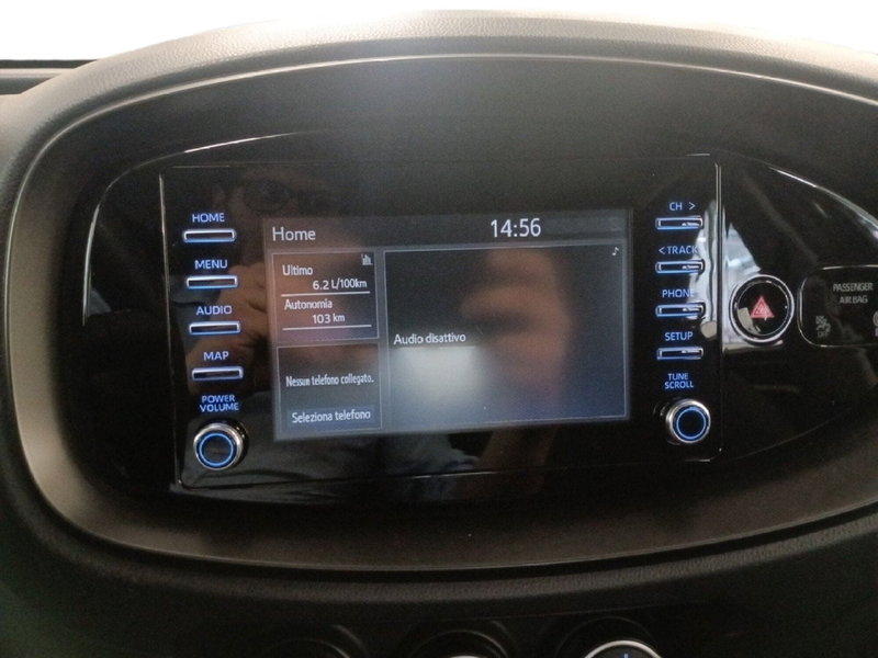 Toyota Aygo X usata a Milano (13)