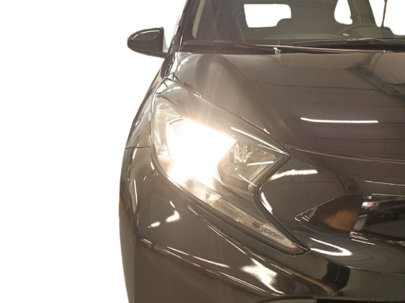 Toyota Aygo X usata a Milano (9)