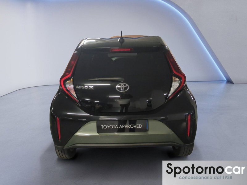 Toyota Aygo X usata a Milano (5)