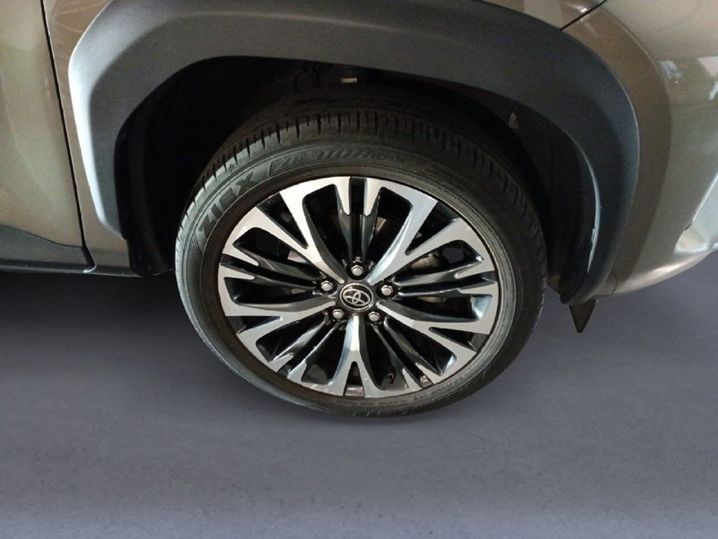 Toyota Yaris Cross usata a Milano (11)