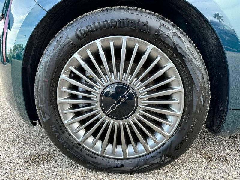 Fiat 500 Cabrio usata a Chieti (9)